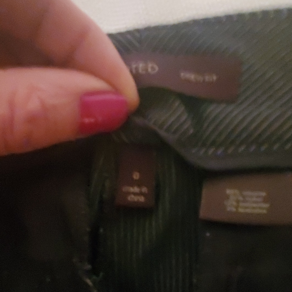 Pin stripped pants - Picture 6 of 6